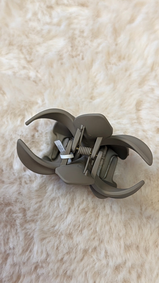 TAUPE Flower Clip