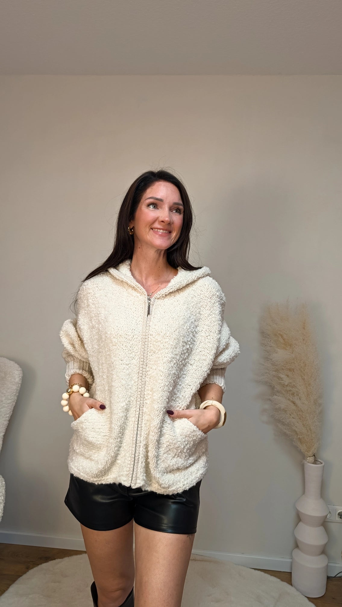 Strickjacke - Cozy Cloud